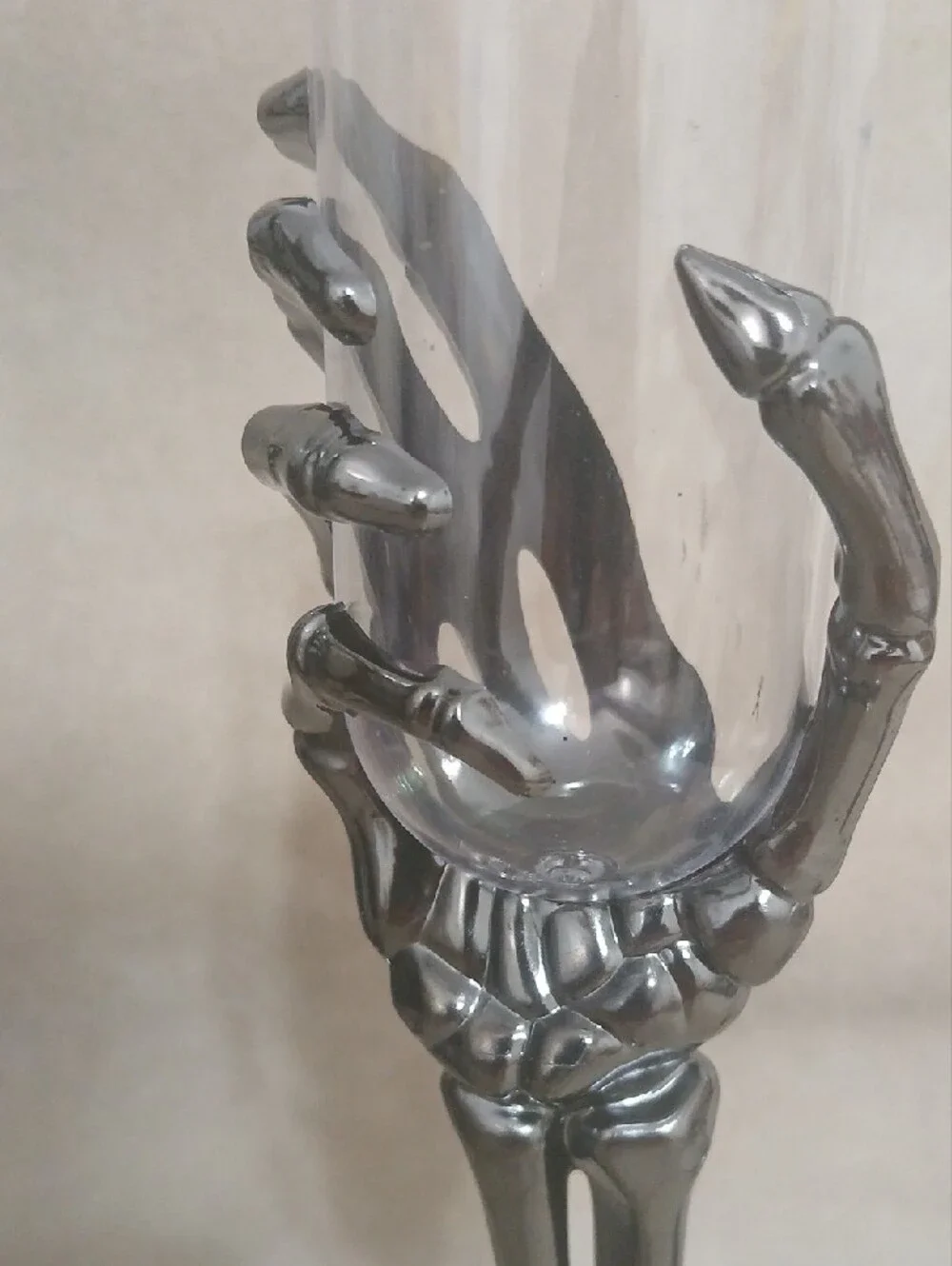Skeletal Halloween Hand Dark Gray Plastic Champagne Flutes 4 Pcs NEW